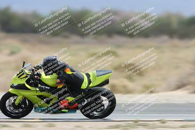 media/May-05-2025-Moto Forza (Mon) [[3c1838c5e5]]/2-B Group/Session 3 (Panning Test Turn 14 Inside)/